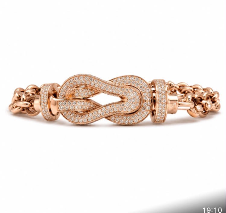Rose gold knot bracelet stock image